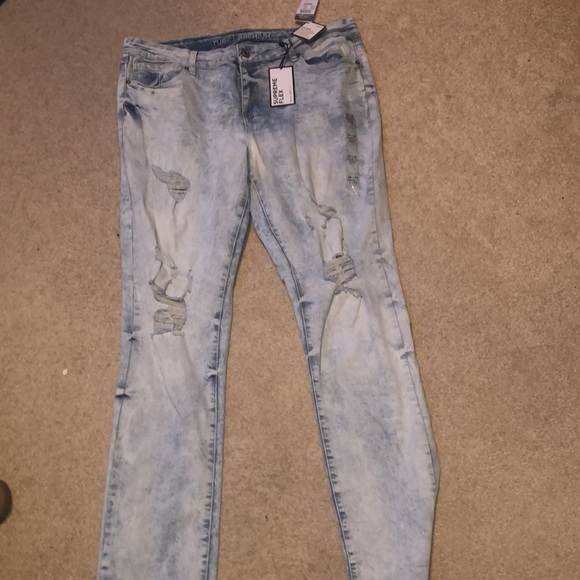 NWT Destressed jeans - Picture 1 of 10